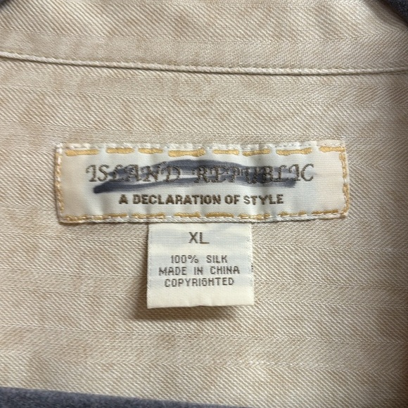 Island Republic Men's Hawaiian Shirt Button Down 100% Silk Short Sleeve Size XL - Picture 2 of 14